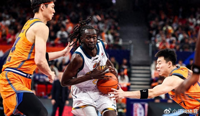 开云体育入口-83比116惨败33分！辽篮苦主被定耻辱柱上：29连败创CBA新纪录！|四川队|山东队|山东男篮|广东男篮|深圳队_新浪体育_新浪新闻